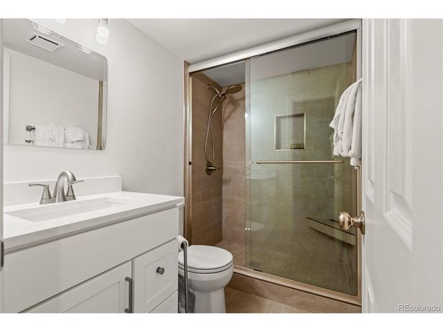 4200 Lodge Pole Cir I-108, Silverthorne, CO 80498
