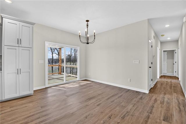 1336 N Holland Drive, Independence, MO 64056