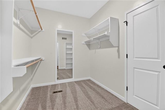 1336 N Holland Drive, Independence, MO 64056