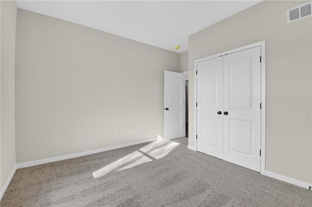 1336 N Holland Drive, Independence, MO 64056