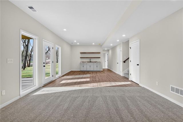 1336 N Holland Drive, Independence, MO 64056