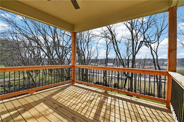 1336 N Holland Drive, Independence, MO 64056