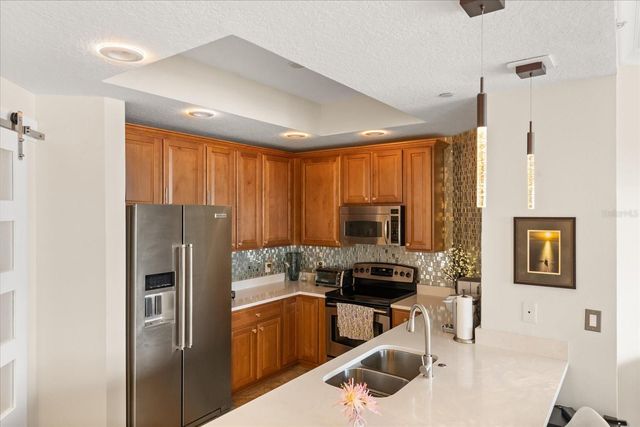 1209 E CUMBERLAND AVENUE 807, Tampa, FL 33602