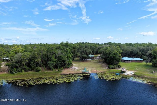 119 SILVER BEACH Boulevard, Pomona Park, FL 32181