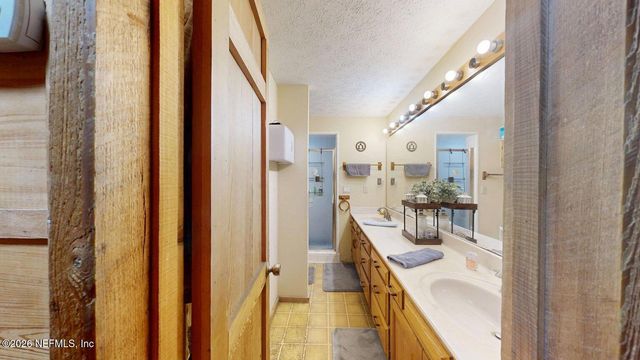 119 SILVER BEACH Boulevard, Pomona Park, FL 32181