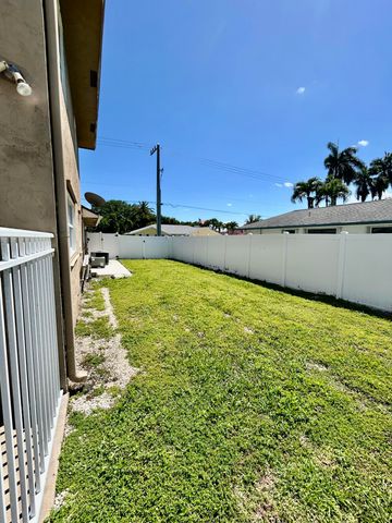 4093 Palo Verde Drive, Boynton Beach, FL 33436
