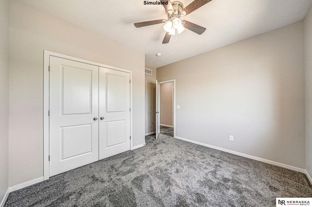 8832 Daywood Lane, Lincoln, NE 68526
