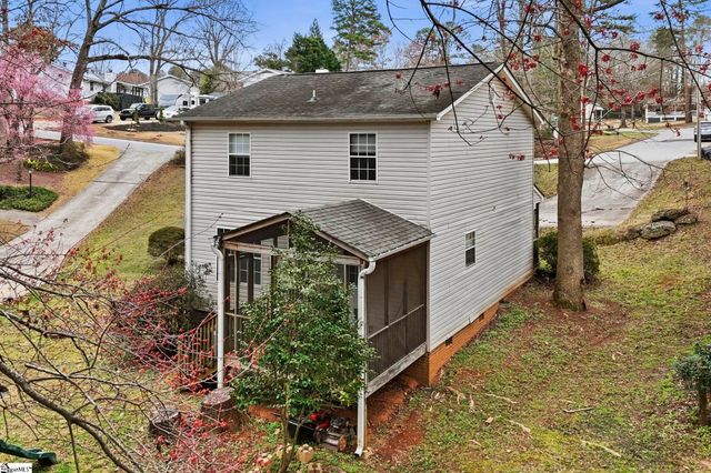 1301 Winding Way, Taylors, SC 29687