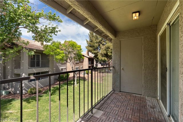 2750 South Durango Drive 2061, Las Vegas, NV 89117