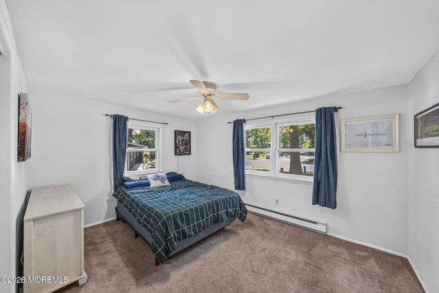 3 Quiver Court, Toms River, NJ 08753