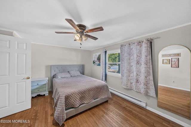 3 Quiver Court, Toms River, NJ 08753
