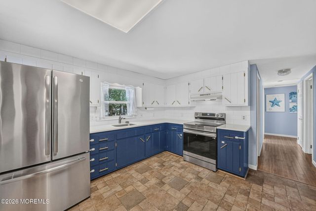 3 Quiver Court, Toms River, NJ 08753