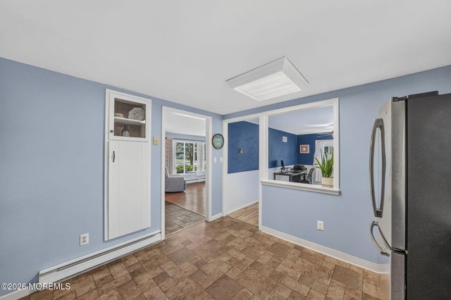 3 Quiver Court, Toms River, NJ 08753