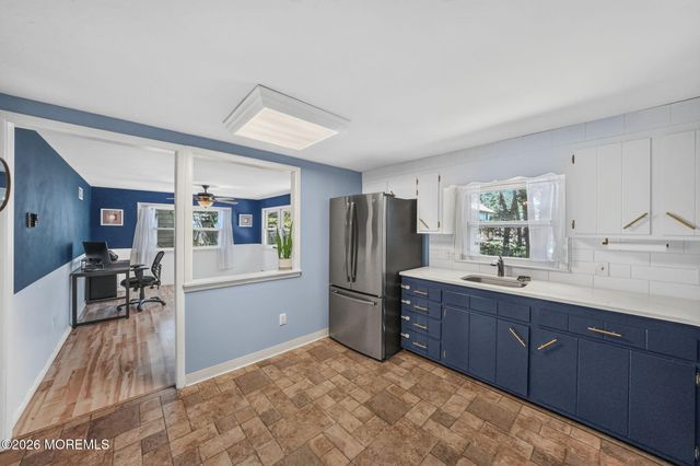 3 Quiver Court, Toms River, NJ 08753