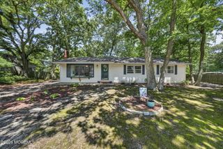 3 Quiver Court, Toms River, NJ 08753