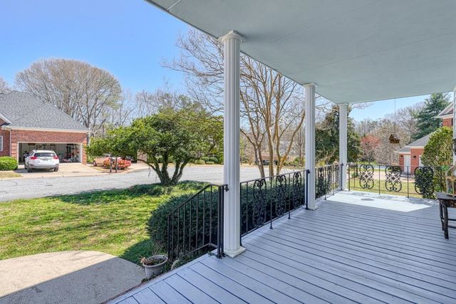 115 Country Club Court, Spartanburg, SC 29302