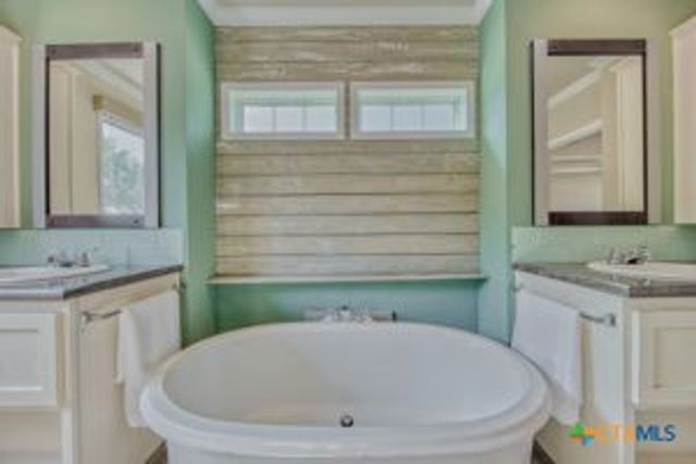 875 County Road 231, Lampasas, TX 76550