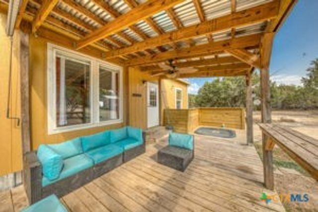 875 County Road 231, Lampasas, TX 76550