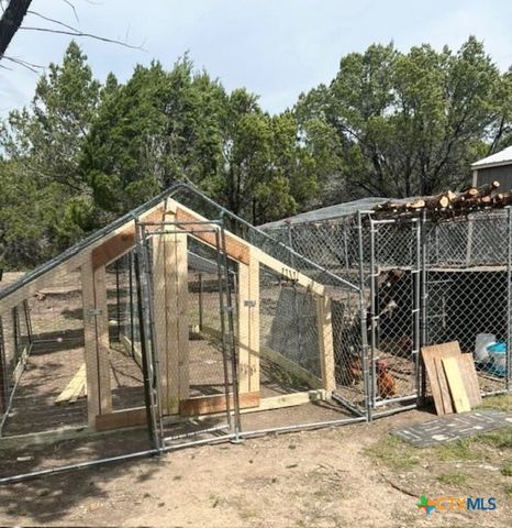 875 County Road 231, Lampasas, TX 76550