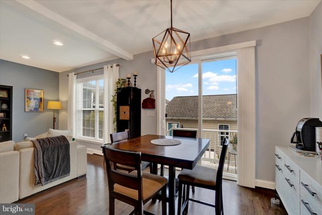 3274 LONGVIEW RD, Mechanicsburg, PA 17055