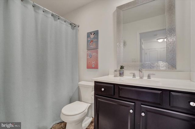 3274 LONGVIEW RD, Mechanicsburg, PA 17055