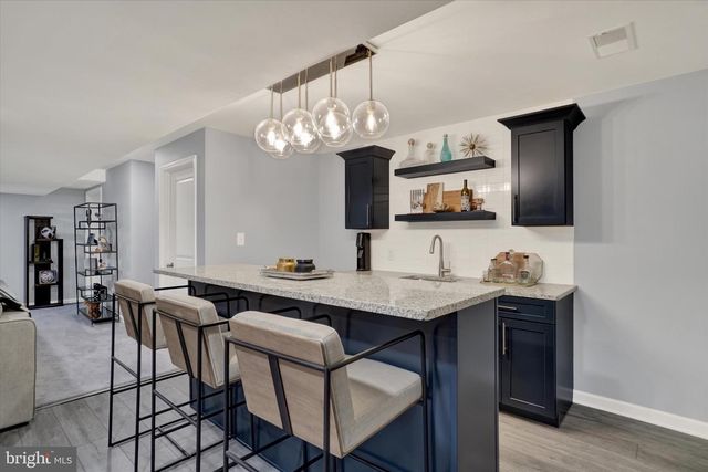 3274 LONGVIEW RD, Mechanicsburg, PA 17055