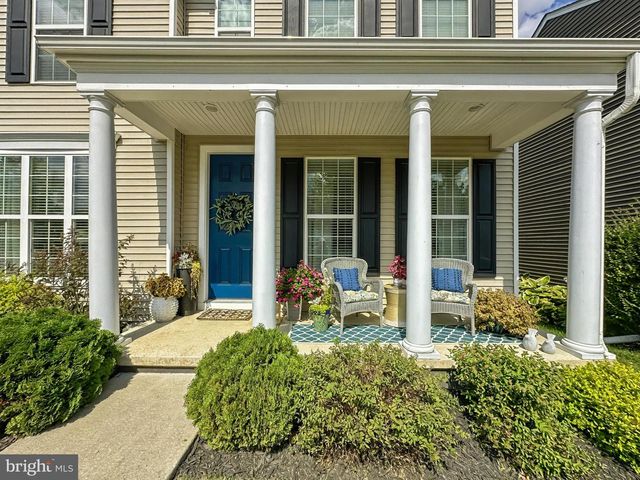 3274 LONGVIEW RD, Mechanicsburg, PA 17055