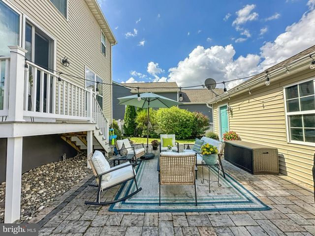 3274 LONGVIEW RD, Mechanicsburg, PA 17055