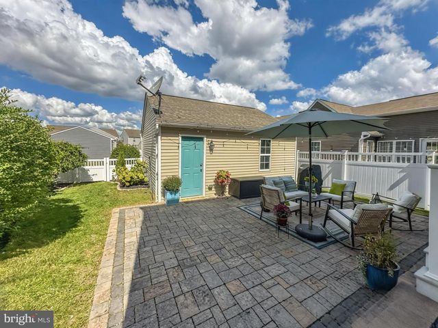 3274 LONGVIEW RD, Mechanicsburg, PA 17055