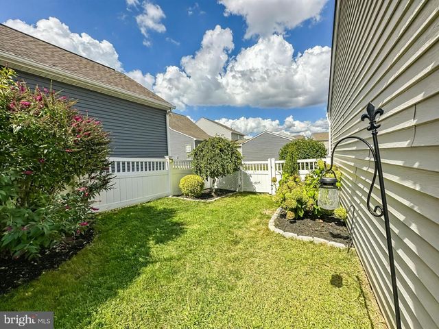 3274 LONGVIEW RD, Mechanicsburg, PA 17055