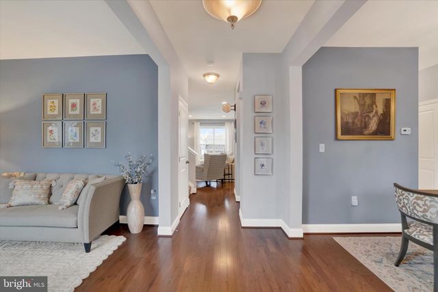 3274 LONGVIEW RD, Mechanicsburg, PA 17055