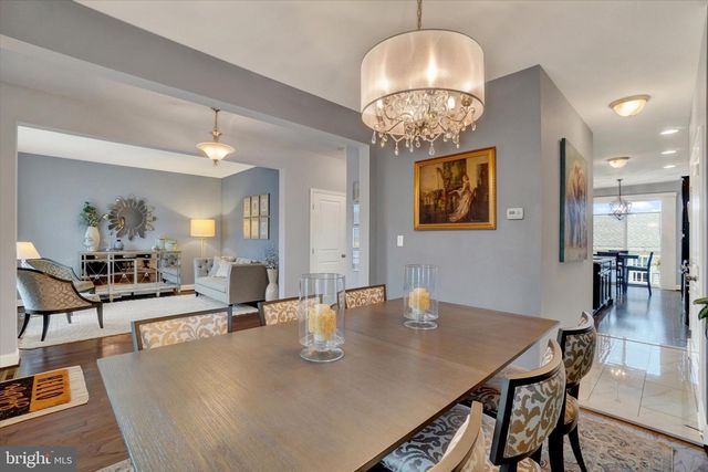 3274 LONGVIEW RD, Mechanicsburg, PA 17055