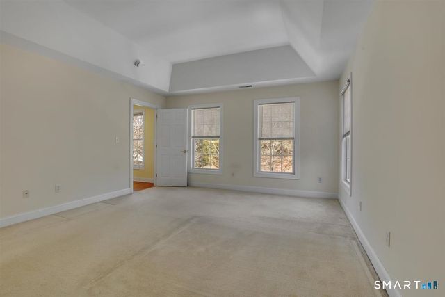 25 Fenwick Drive, Avon, CT 06001