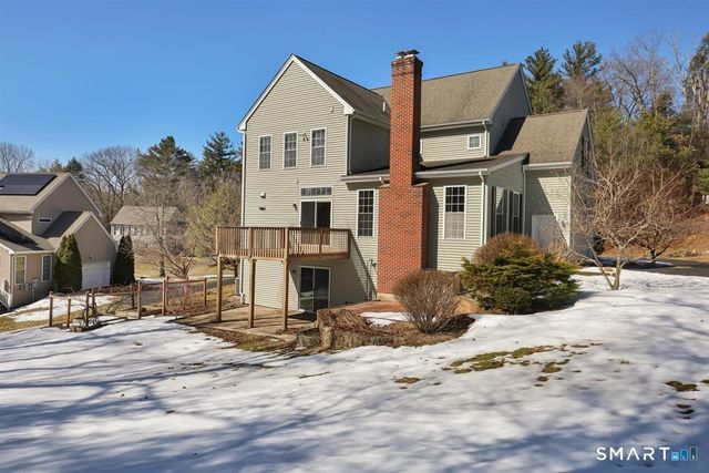 25 Fenwick Drive, Avon, CT 06001