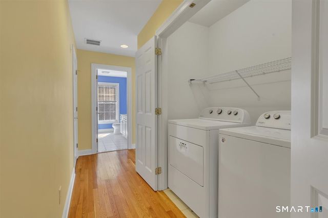 25 Fenwick Drive, Avon, CT 06001