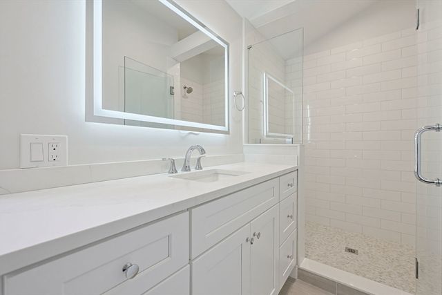 9 Arnold Rd, Shrewsbury, MA 01545