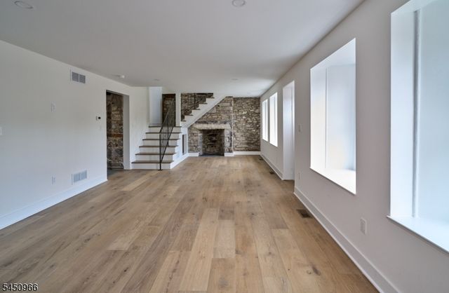 30 N Franklin St, Lambertville City, NJ 08530