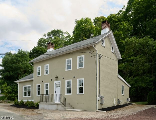 30 N Franklin St, Lambertville City, NJ 08530