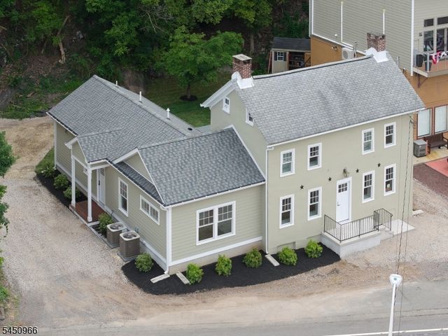 30 N Franklin St, Lambertville City, NJ 08530