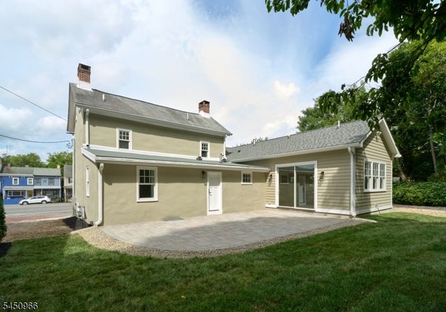 30 N Franklin St, Lambertville City, NJ 08530