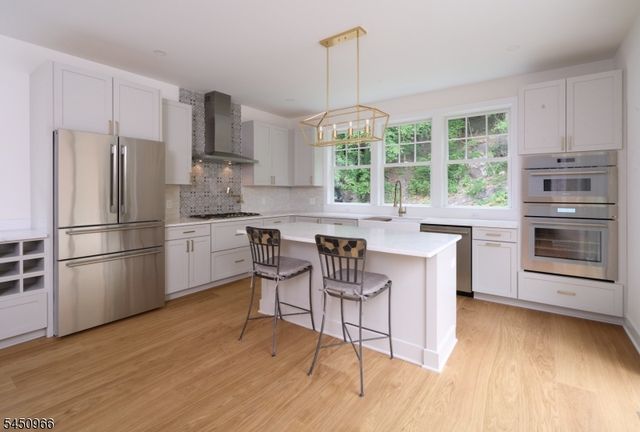 30 N Franklin St, Lambertville City, NJ 08530