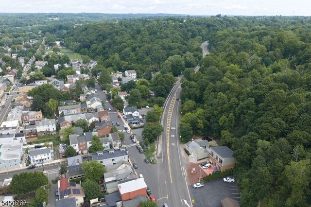 30 N Franklin St, Lambertville City, NJ 08530