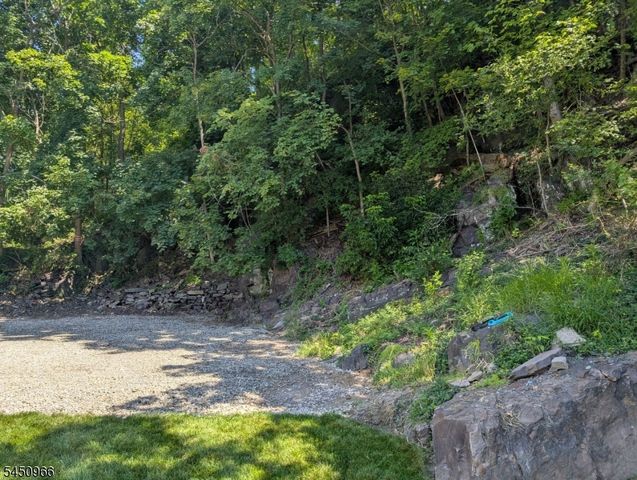 30 N Franklin St, Lambertville City, NJ 08530