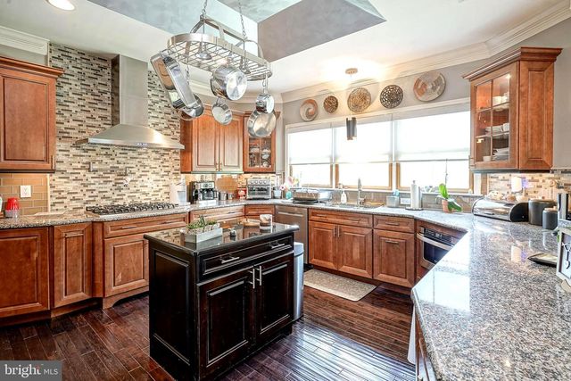 411 WINTERBERRY LN, Hammonton, NJ 08037