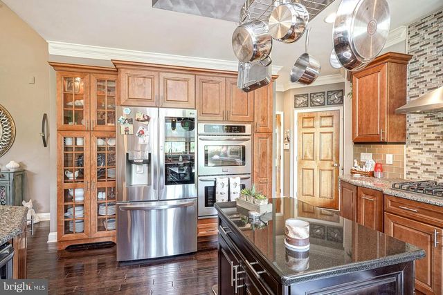 411 WINTERBERRY LN, Hammonton, NJ 08037