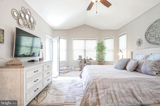 411 WINTERBERRY LN, Hammonton, NJ 08037