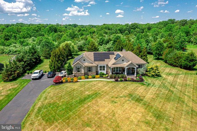 411 WINTERBERRY LN, Hammonton, NJ 08037