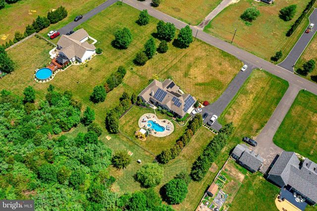 411 WINTERBERRY LN, Hammonton, NJ 08037