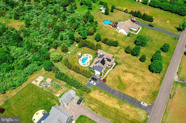 411 WINTERBERRY LN, Hammonton, NJ 08037