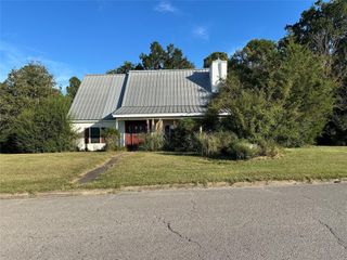 46 Westwood Drive E, Trinity, TX 75862